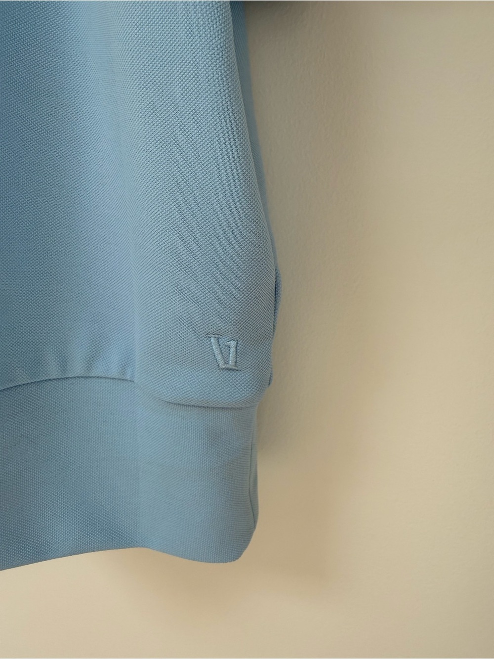 Vuori Women's Polo Crop Polo - Light Blue - Picture 3 of 5